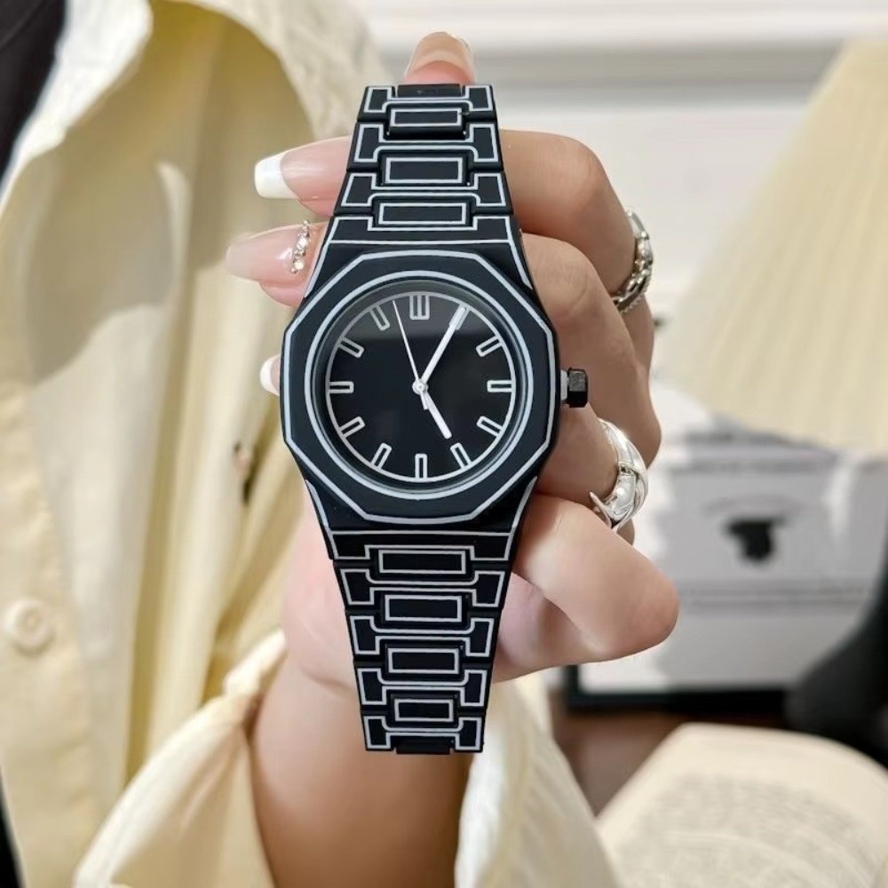 Neue Schlichte Design-Quarzuhr – Outdoor Sport Smart Watch Bewertung und Preis